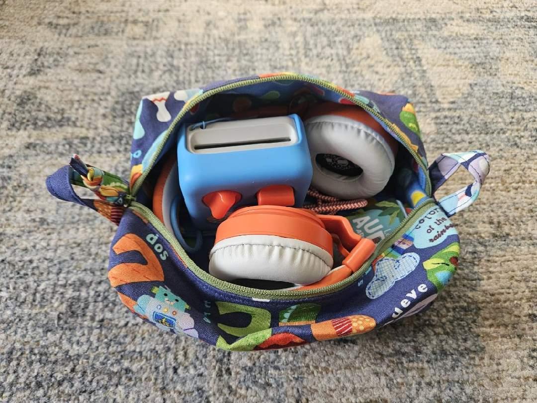Boxy Zipper Diaper Pouch, Wipes Pouch, Diaper Bag Organizer, Bilingual Gift Spanish and English, Baby Shower Gift