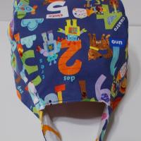 Bilingual Reversible Unisex scrub cap, tie back