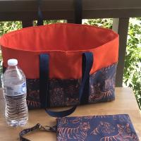 SMALL HEAVY DUTY TIGERS TOTE BAG WIH ZIPPER POUCH & FOB