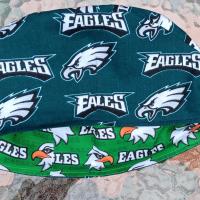 Toggle Closure Philadelphia Eagles scrub cap, kelly green & midnight green, adjustable, toggle cord lock, nurse, Phillly, handmade