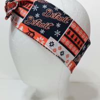 3” Wide Detroit Tigers headband, self-tie, Christmas winter theme, handmade, hair tie, scarf, pin up style, hair wrap, retro style, Old English D