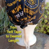 Toggle Cord Lock Reversible Milwaukee Brewers / Green Bay Packers scrub cap, adjustable, for nurse, dentist, technician, food service, handmade