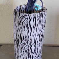 Animal Print Eyeglasses Holder, Handmade, Glasses Stand, Eyeglass Cup, Weighted Fabric Eyeglass Keeper, Leopard Glasses Case