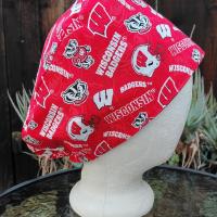 Euro Style Reversible Green Bay Packers / Badgers scrub cap, handmade, adjustable with toggle, for nurse, dentist, technician, food service