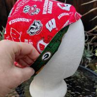 Euro Style Reversible Green Bay Packers / Badgers scrub cap, handmade, adjustable with toggle, for nurse, dentist, technician, food service