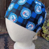 Toggle Cord Lock Reversible Philadelphia 76ers / Flyers scrub cap, handmade, for short hair, adjustable, for nurse, dentist, technician, food service