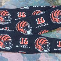 3” wide Cincinnati Bengals headband, handmade, self tie, pin up style, hair tie, scarf, bandana, retro style, rockabilly, hat band
