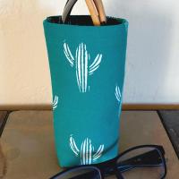 Cactus Eyeglasses Holder, Cactus Glasses Stand, Glasses Holder, Mom Gift, Weighted Stand-up Glasses Pouch, Cactus Lover Gift