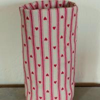 Farmhouse Hearts Upright Eyeglasses Holder, Country Charm Glasses Holder, Cottage Style Eyeglasses Case, Weighted Stand-up Glasses Pouch