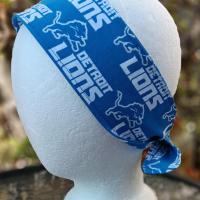 3” Wide Detroit Lions headband, hair wrap, hair tie, head wrap, pin up, hair tie, retro style, head scarf, handmade