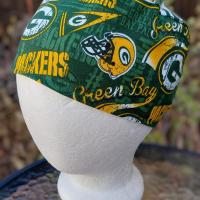 Reversible Wisconsin Teams Scrub Cap, handmade, adjustable, short hair, gift for nurse, dentist, technician, food service