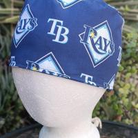 Toggle Cord Lock Reversible Tampa Bay Rays / Lightning scrub cap, adjustable, for nurse, dentist, technician, food service, handmade