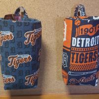 Detroit Tigers Hanging Eyeglasses Pouch, Handmade, Glasses Case, Glasses Stand, Eyeglasses Cup, Glasses Holder, Gift for Detroit Tigers fan, baseball