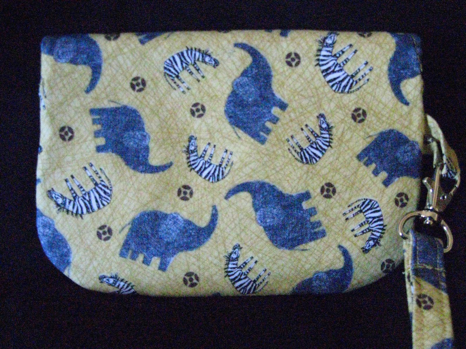 Wristlet - Wallet - Zipper Pouch - Coin Purse