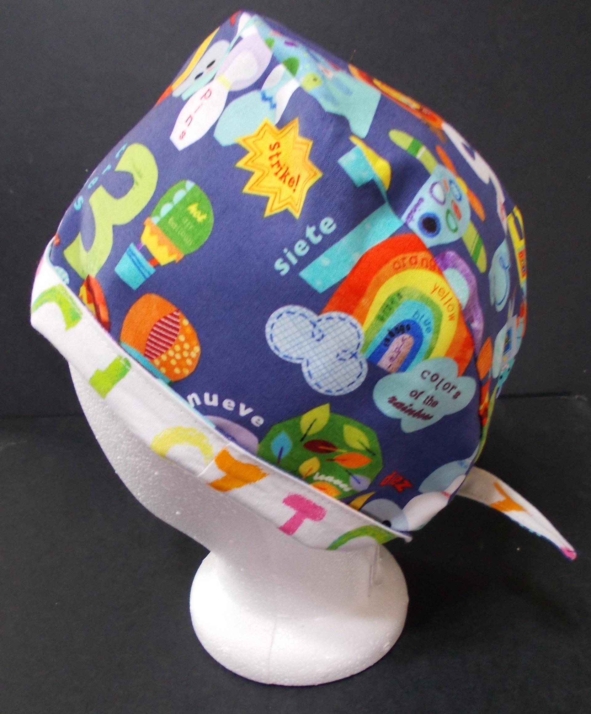 Bilingual Reversible Unisex scrub cap, tie back