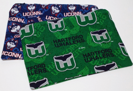 UConn & Whalers Simple Zipper Pouch Connecticut Gift Set