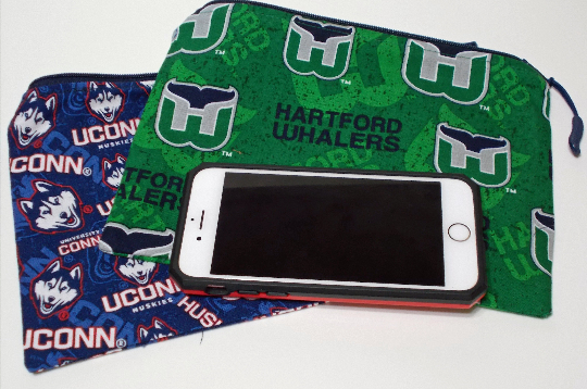 UConn & Whalers Simple Zipper Pouch Connecticut Gift Set