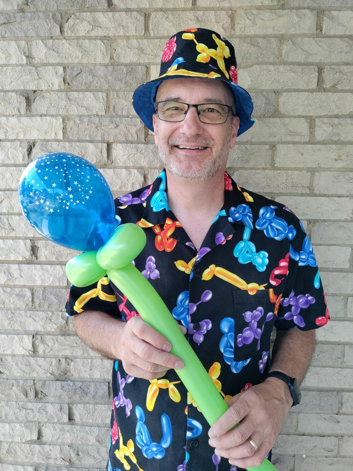 Balloon Animals Bucket Hat, Reversible, Sizes up to 4XL, cotton, clowning hat, fishing hat, sun hat, floppy hat, festival hat, party hat