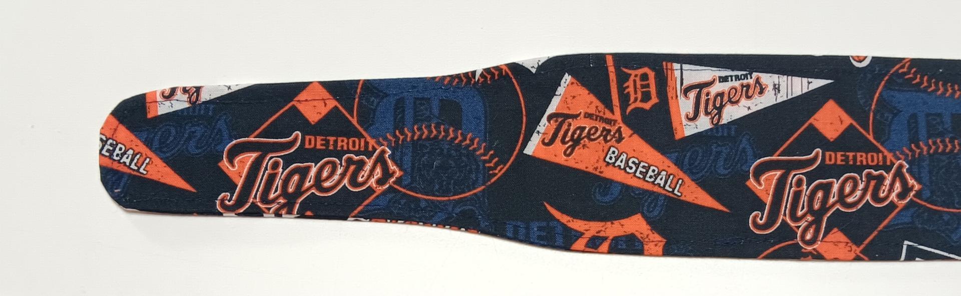 3” Wide Detroit and Michigan sports teams headbands, hair ties, scarf, Tigers, Pistons, Red Wings, handmade