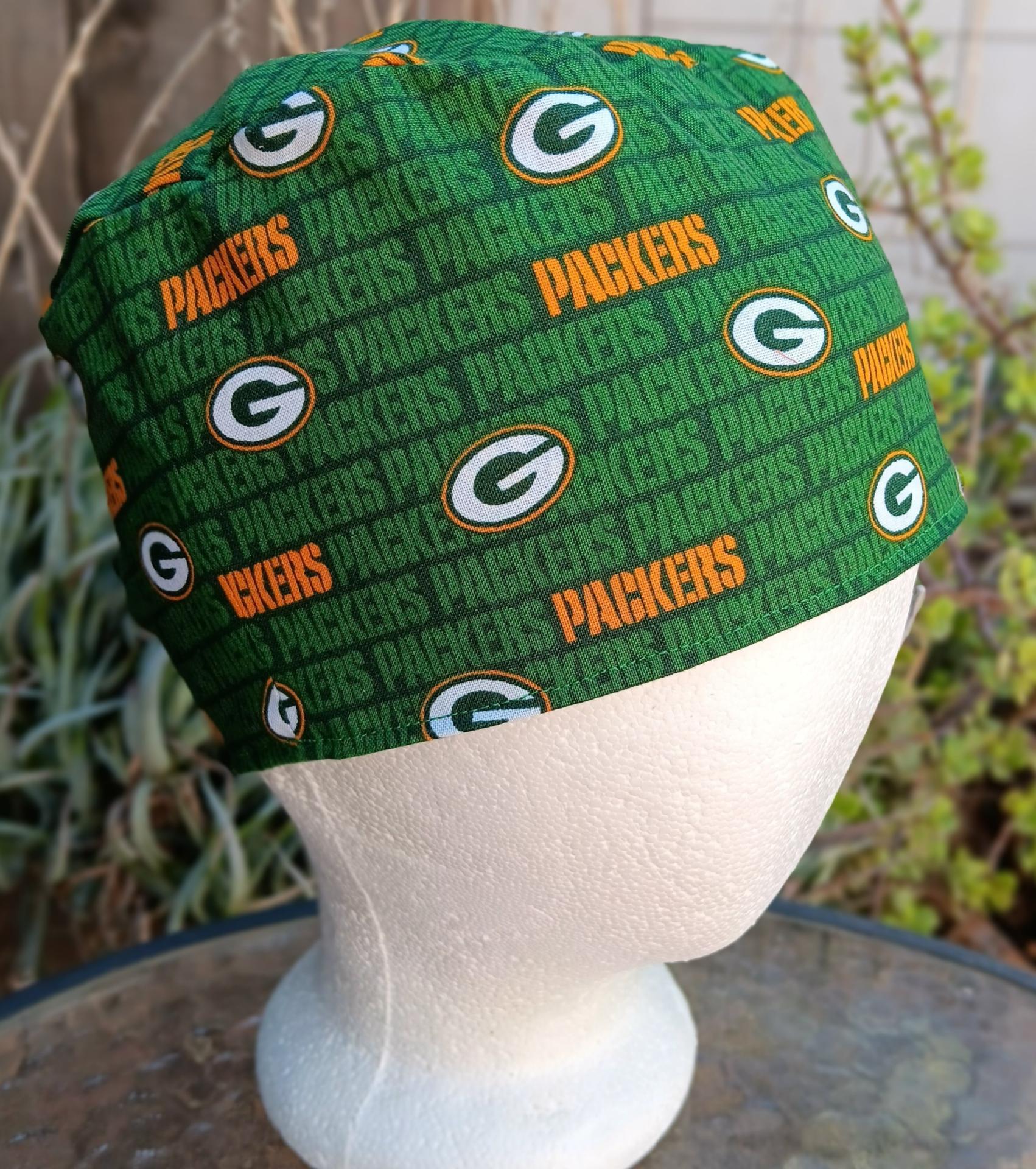 Toggle Cord Lock Reversible Milwaukee Brewers / Green Bay Packers scrub cap, adjustable, for nurse, dentist, technician, food service, handmade