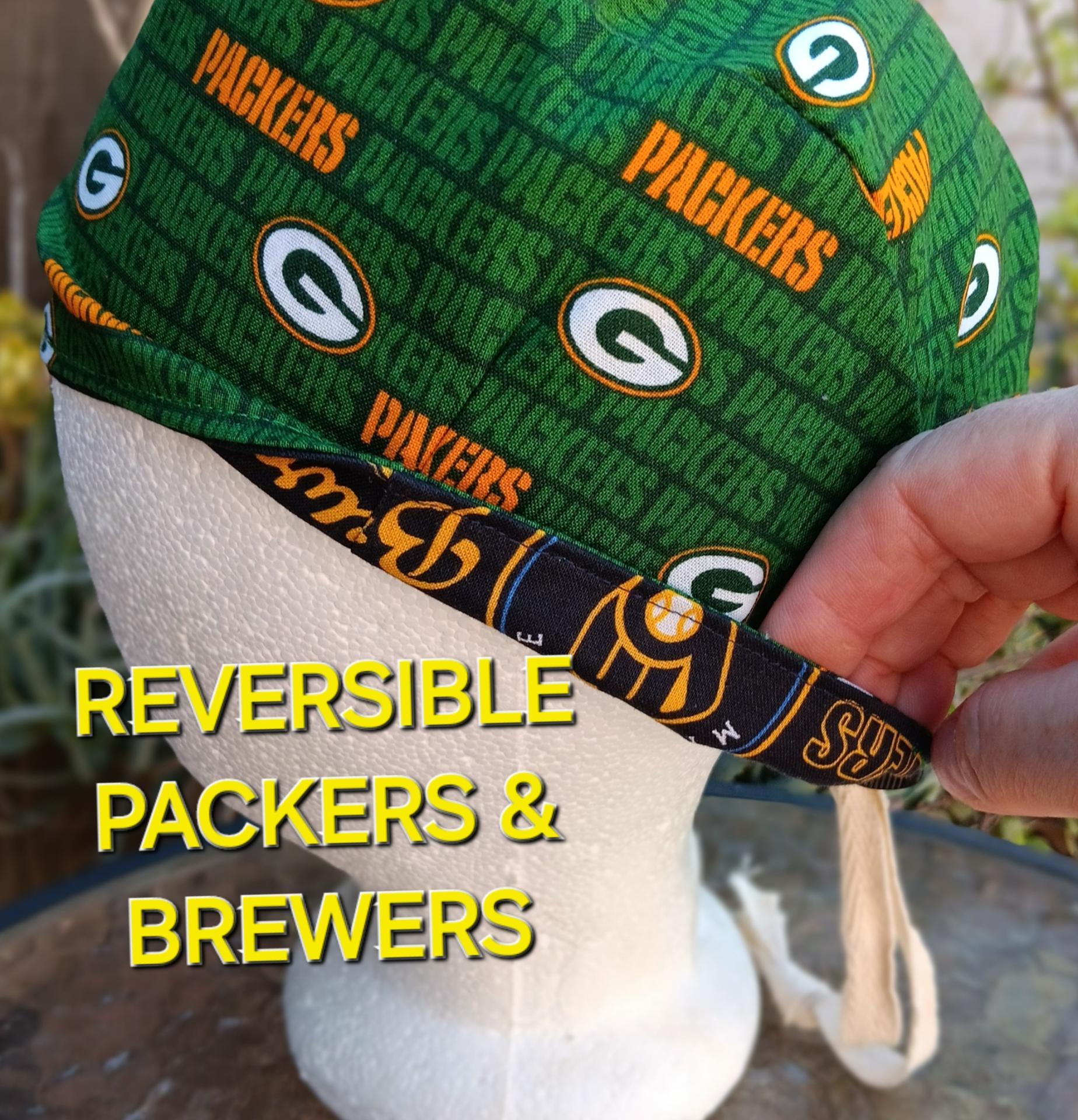 Toggle Cord Lock Reversible Milwaukee Brewers / Green Bay Packers scrub cap, adjustable, for nurse, dentist, technician, food service, handmade