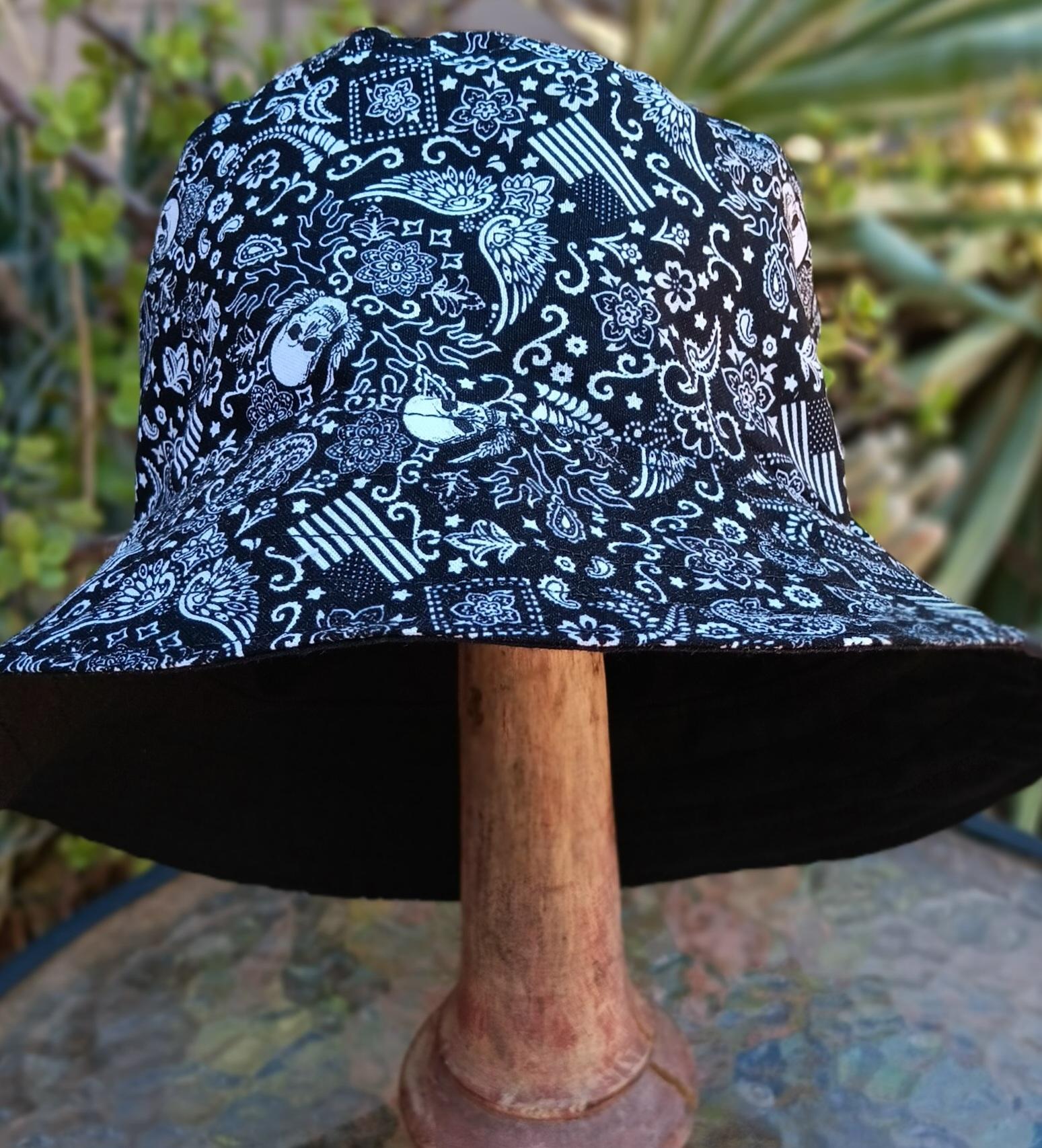 Skulls & Flags Bandana Print Bucket Hat, Reversible, Unisex Sizes up to 4XL, cotton, summer hat, fishing hat, ponytail sun hat, floppy hat, Halloween