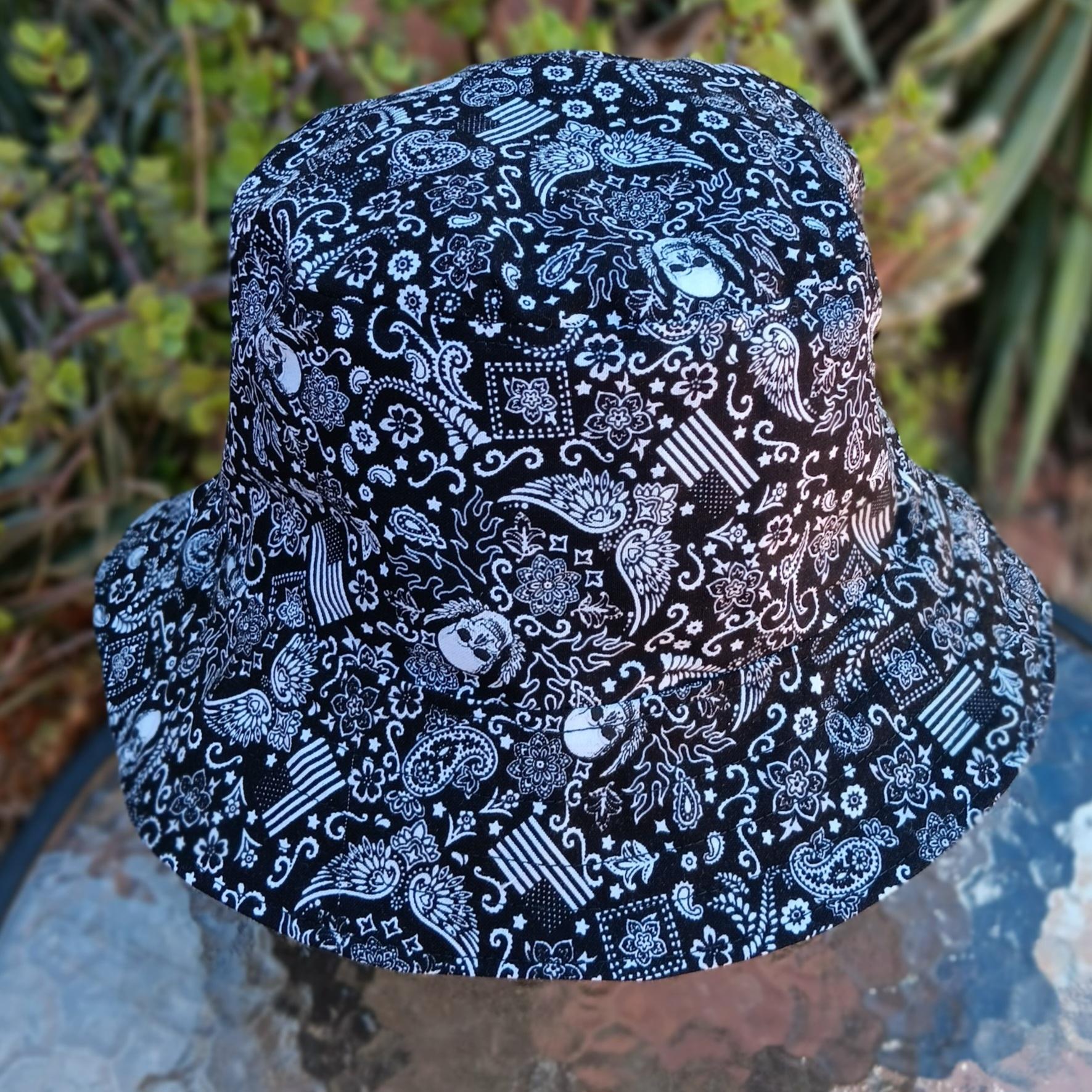 Skulls & Flags Bandana Print Bucket Hat, Reversible, Unisex Sizes up to 4XL, cotton, summer hat, fishing hat, ponytail sun hat, floppy hat, Halloween