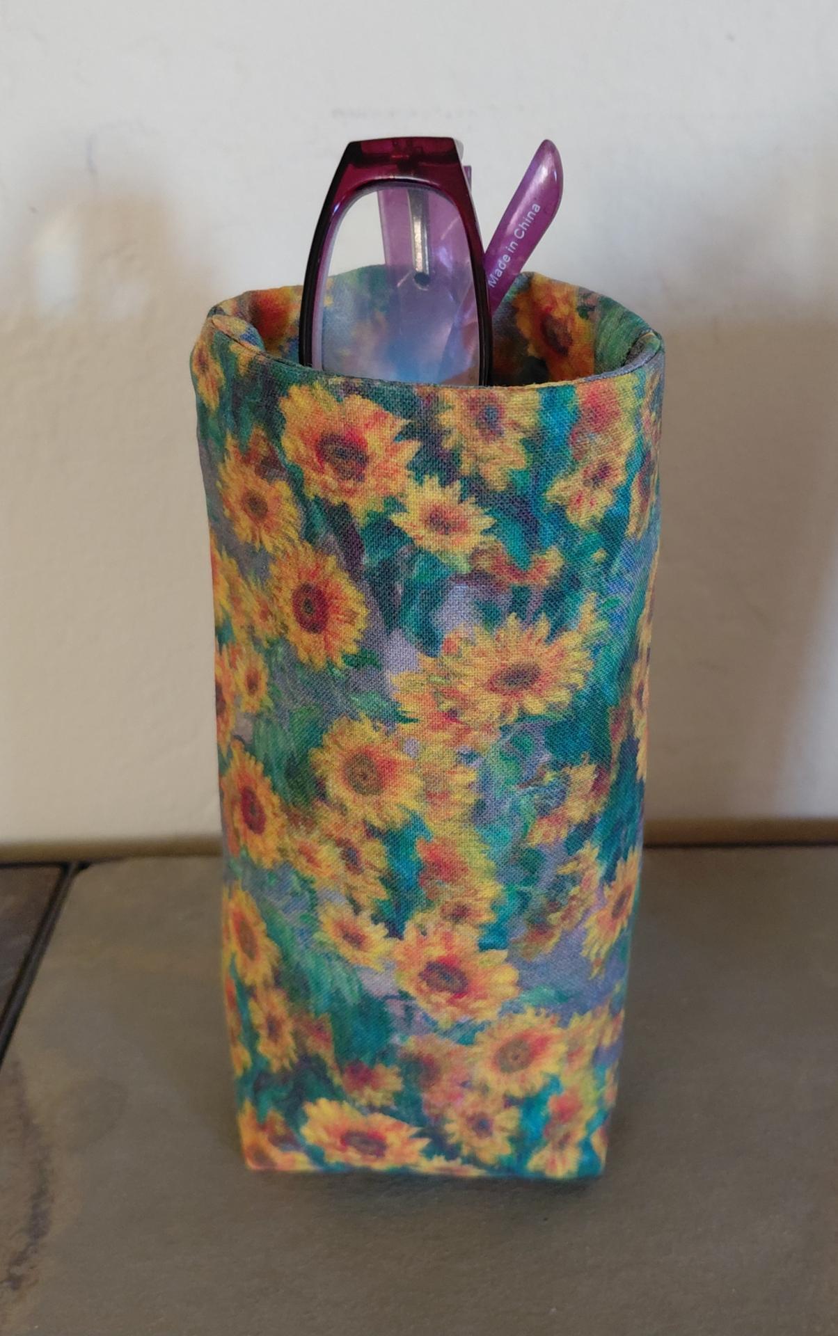 Sunflowers Upright Eyeglasses Holder, Handmade, Glasses Stand, Eyeglass Cup, Weighted Fabric Eyeglass Keeper, Floral Glasses Case