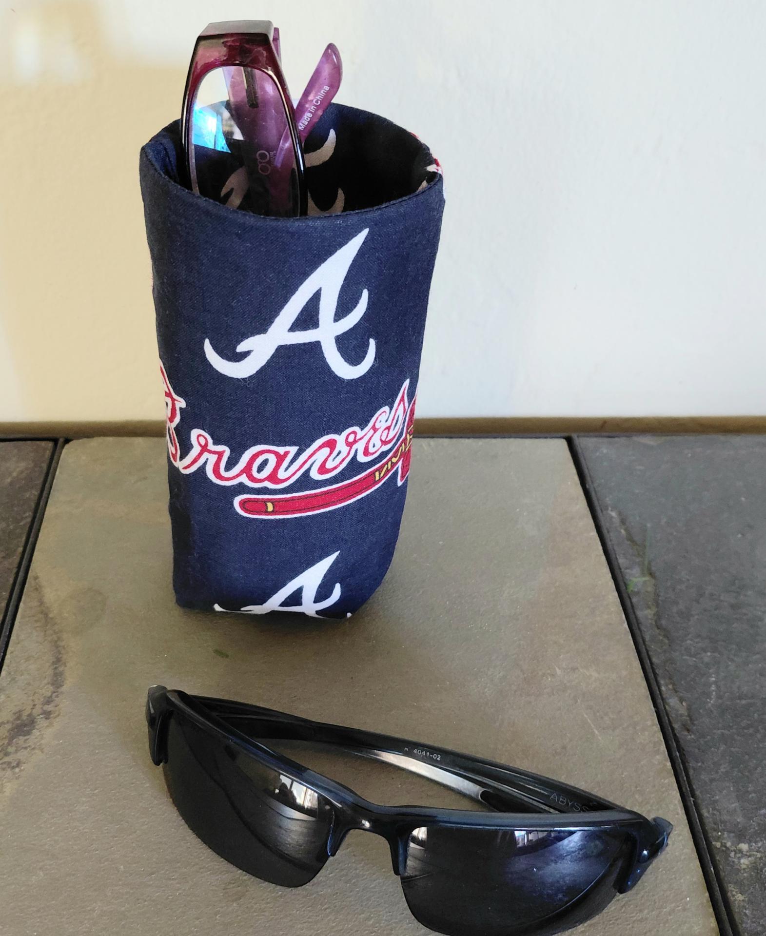 Atlanta Braves Upright Eyeglass Holder, Handmade, Weighted, Glasses Case, Glasses Stand, Eyeglasses Cup, Gift for Braves fan