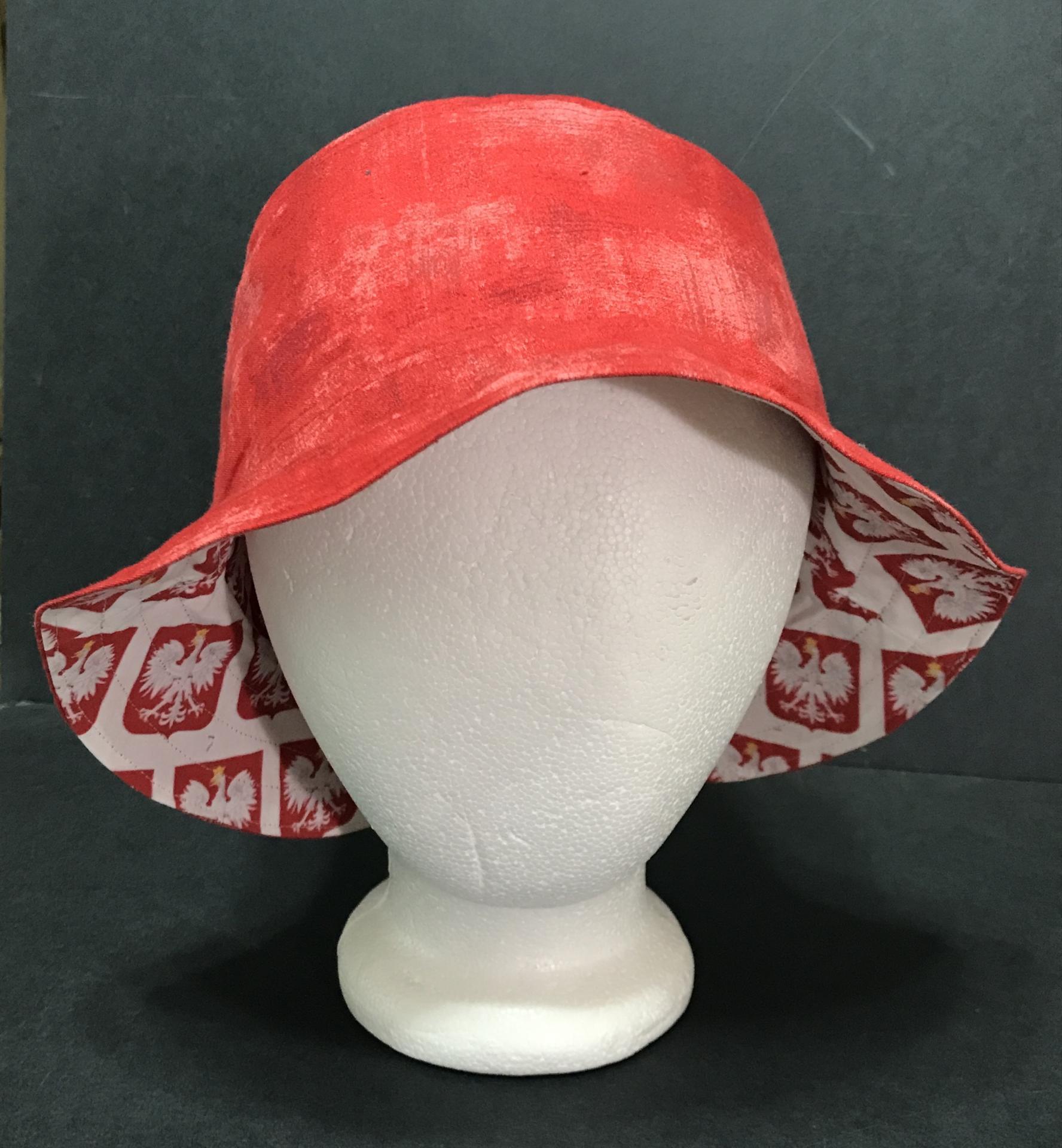 Reverse side of bucket hat, red Grunge fabric 