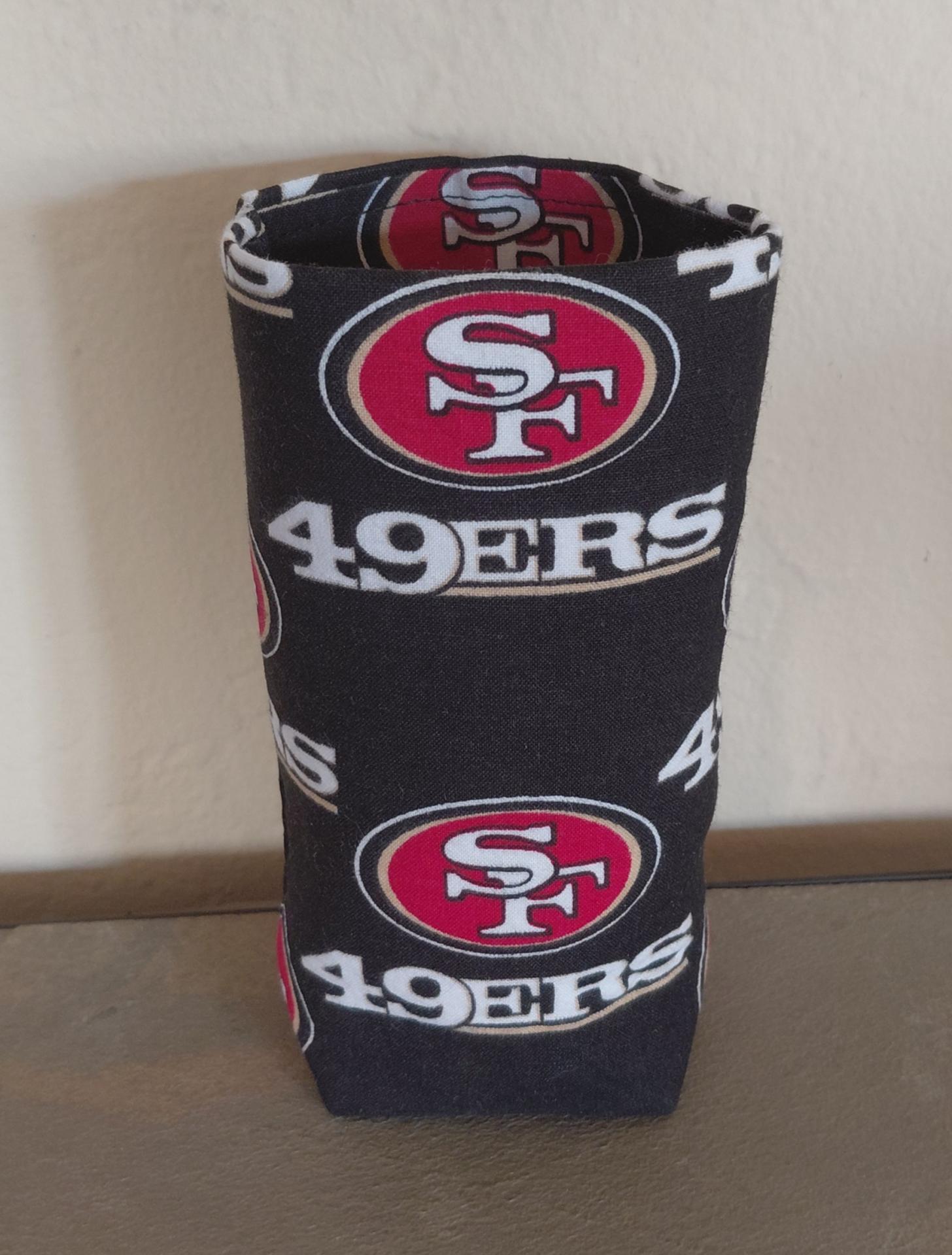 49er Upright Eyeglasses Holder, Handmade, Weighted Glasses Case, Glasses Stand, Eyeglasses Cup, Gift for 49ers fan, football