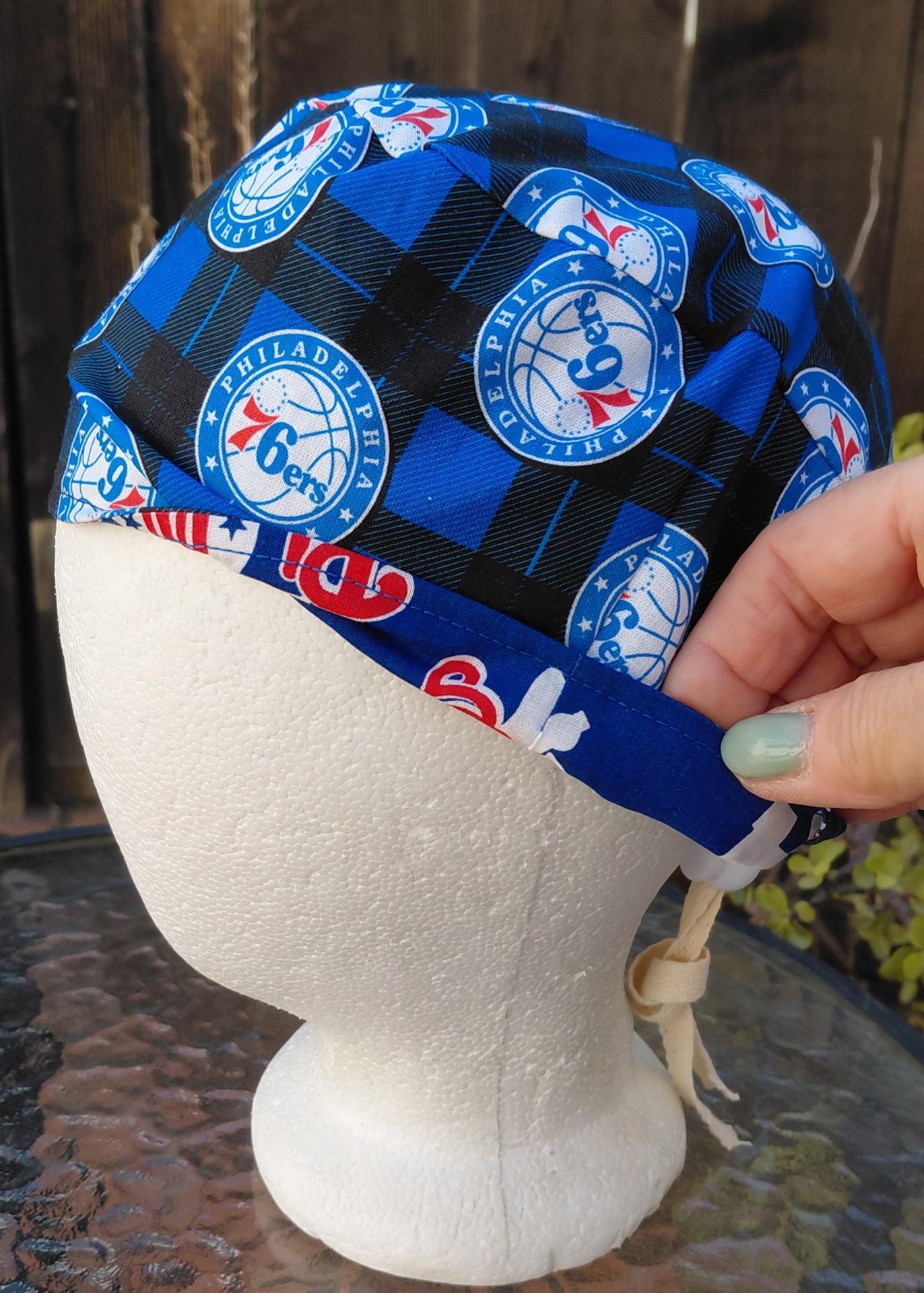 Toggle Cord Lock Reversible Philadelphia Phillies / 76ers scrub cap, handmade, for short hair, adjustable, for nurse, dentist, technician, food service