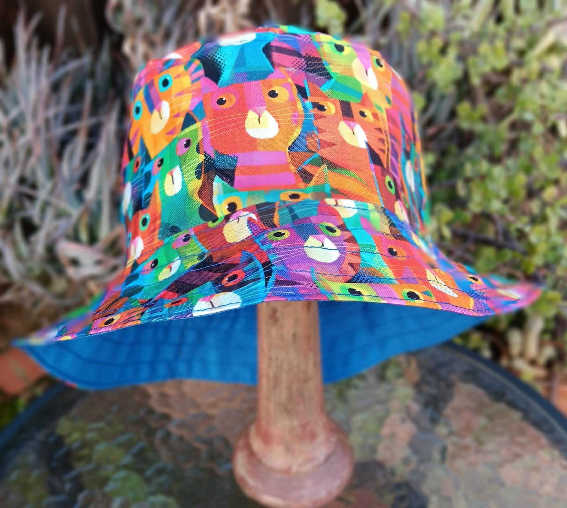 Bright Multicolor Cats Bucket Hat, Reversible to Blue, Sizes up to 4XL, sun hat, floppy hat, gift for cat lover, handmade