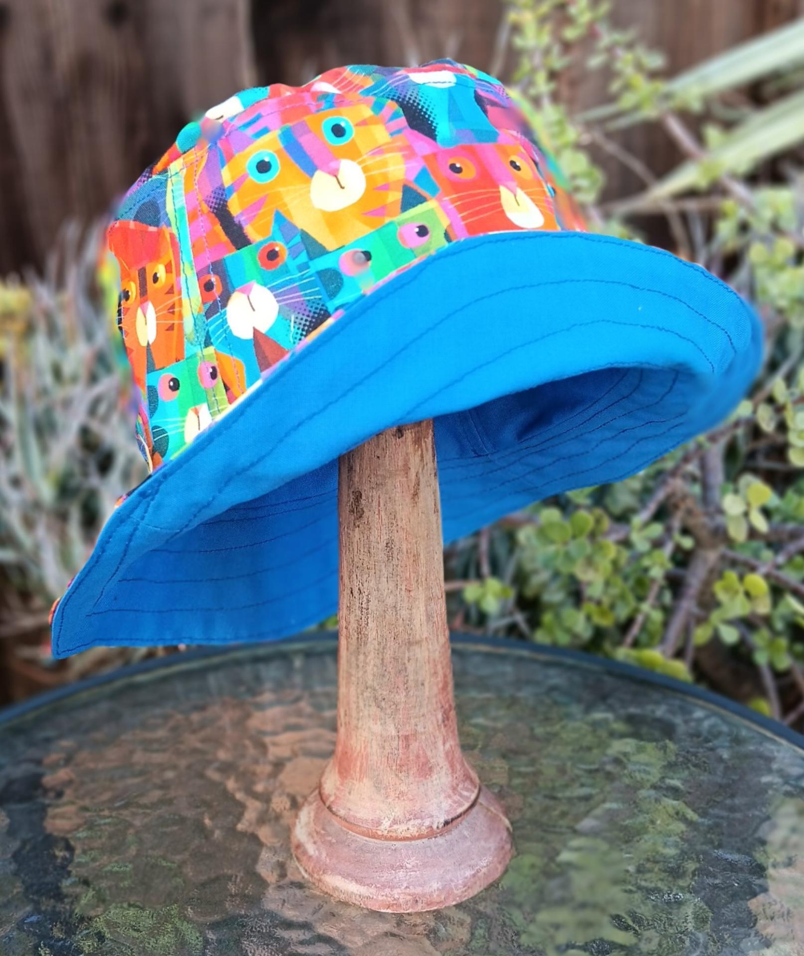 Bright Multicolor Cats Bucket Hat, Reversible to Blue, Sizes up to 4XL, sun hat, floppy hat, gift for cat lover, handmade