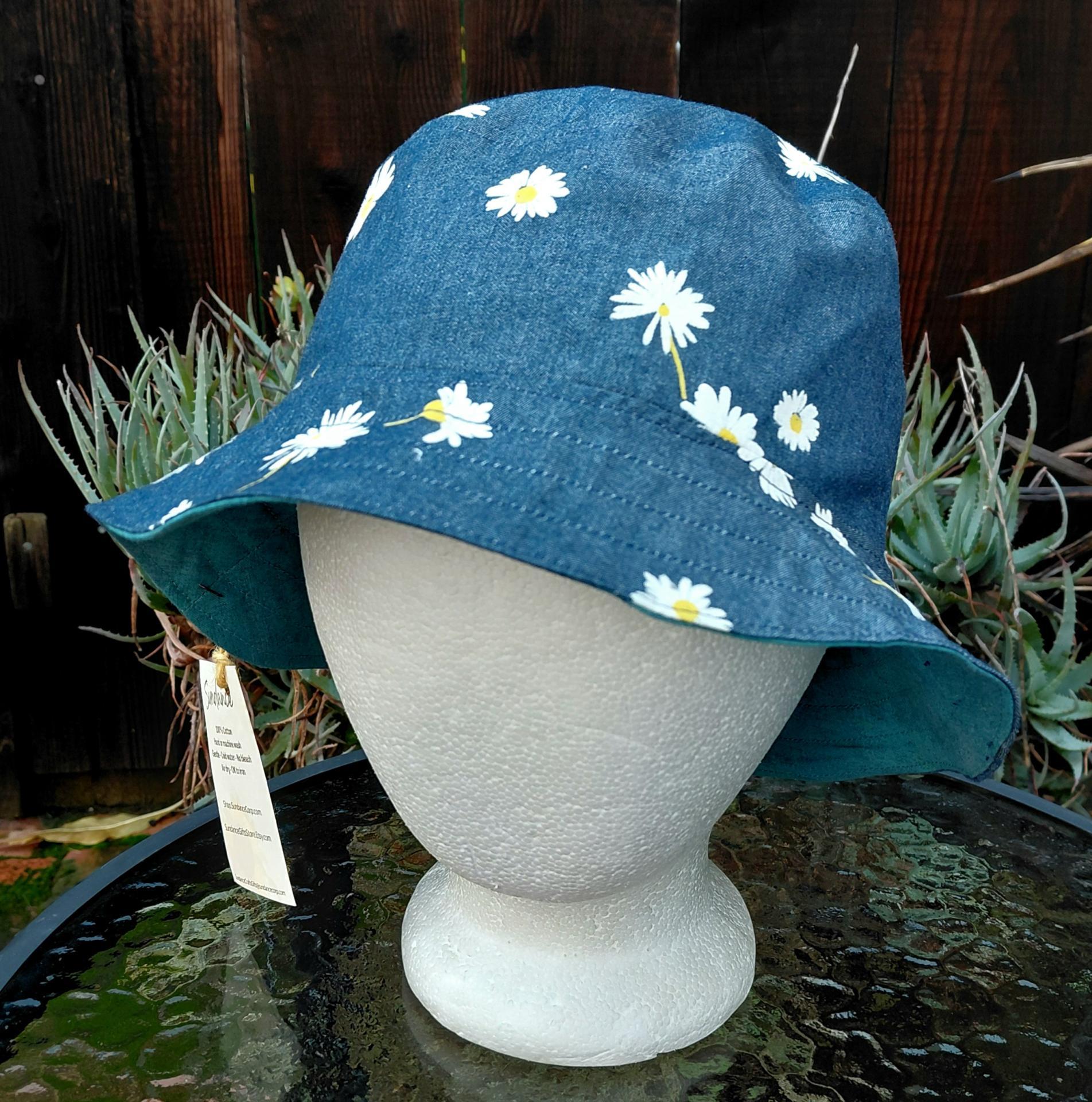 Daisies & Denim Floral Bucket Hat, Reversible, Size Medium, Cotton, floppy hat, sun hat, fishing hat