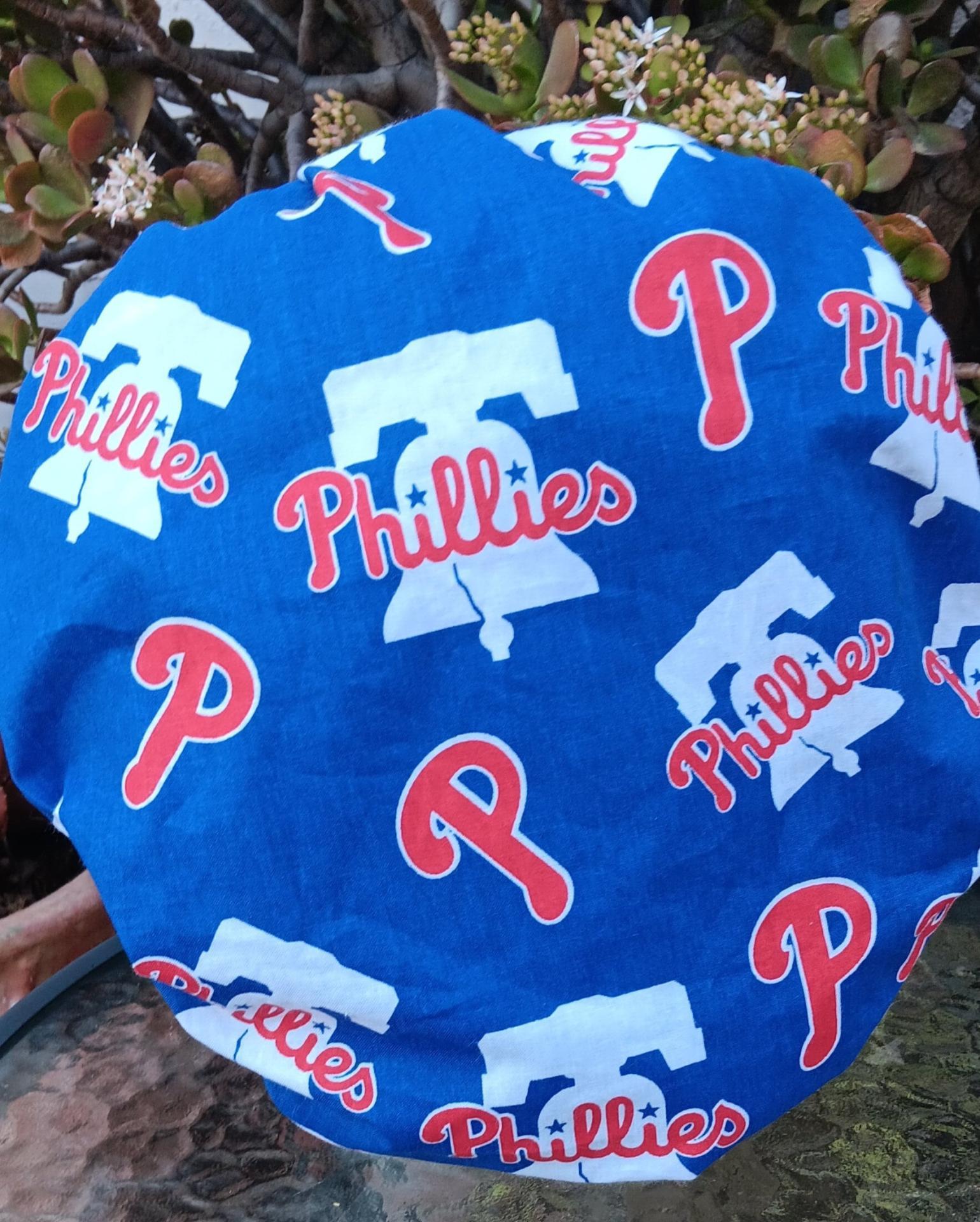 Bouffant Reversible Philadelphia Phillies / Eagles Scrub Cap, handmade, adjustable, nurse, technician, doctor, food service