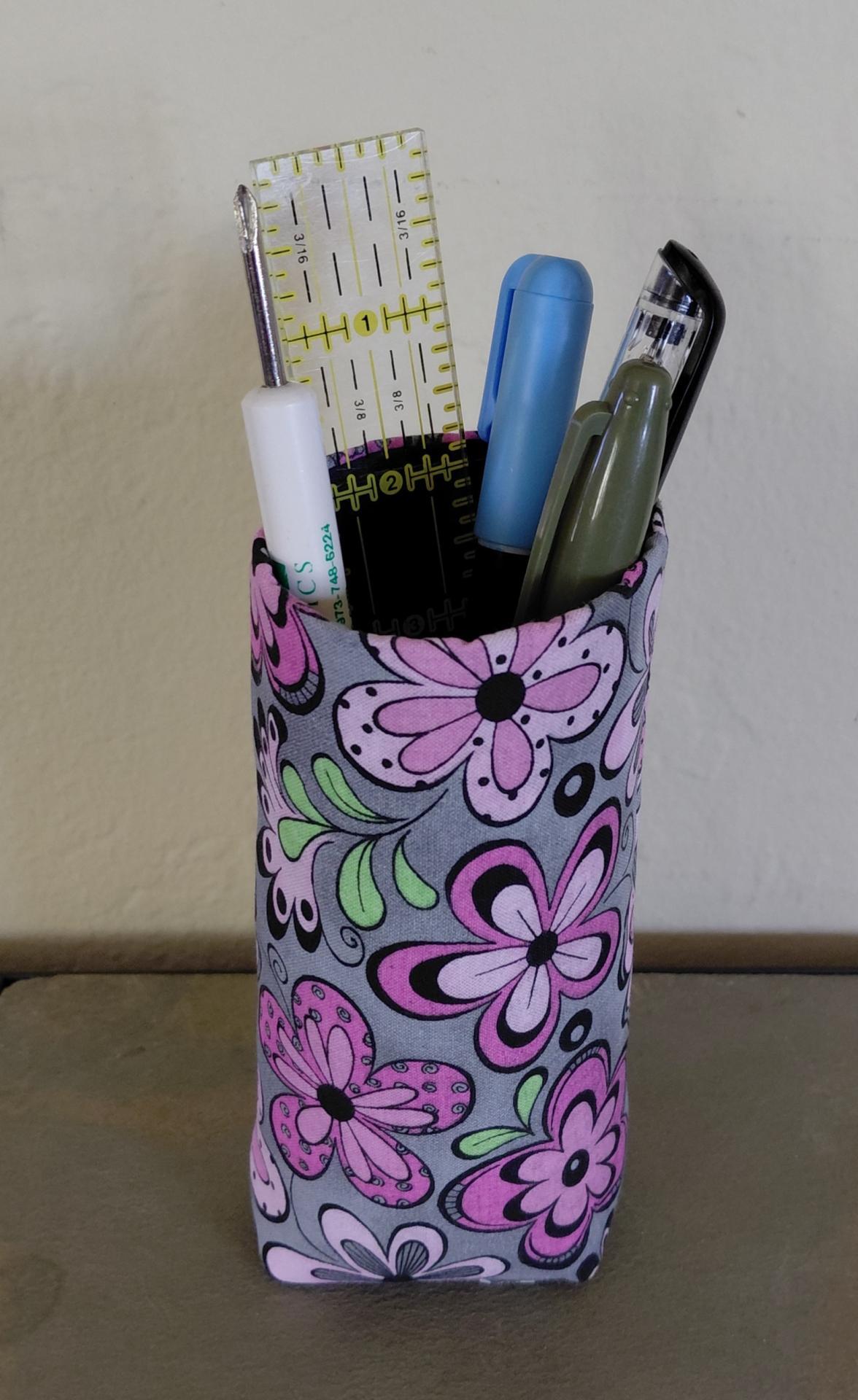 Pink & Grey Floral Eyeglasses Holder, Floral Glasses Stand, Glasses Holder, Mom Gift, Weighted Stand-up Glasses Pouch, Flower Lover Gift