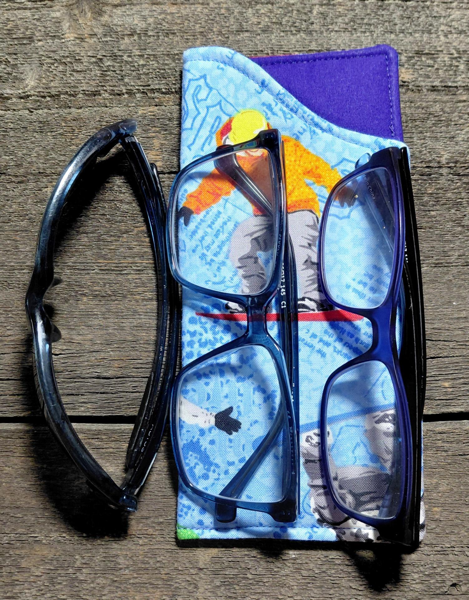 Snowboarder Print Eyeglass Sleeve, Snowboarder Gift, Glasses Pouch, Blue and Multi-color Sunglasses Case