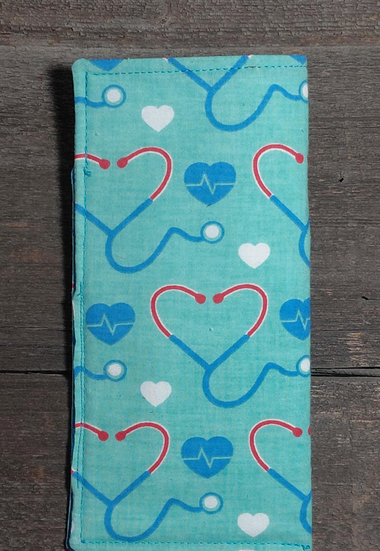 Heart Stethoscope Eyeglass Sleeve, Doctor or Nurse Appreciation Gift, Glasses Pouch, Teal Sunglasses Case
