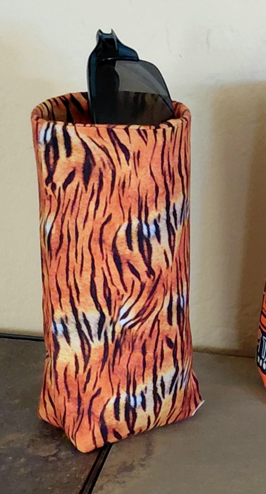 Detroit Tigers Upright Eyeglass Holder, Handmade, Weighted, Glasses Case, Glasses Stand, Eyeglasses Cup, Gift for Detroit Tigers fan