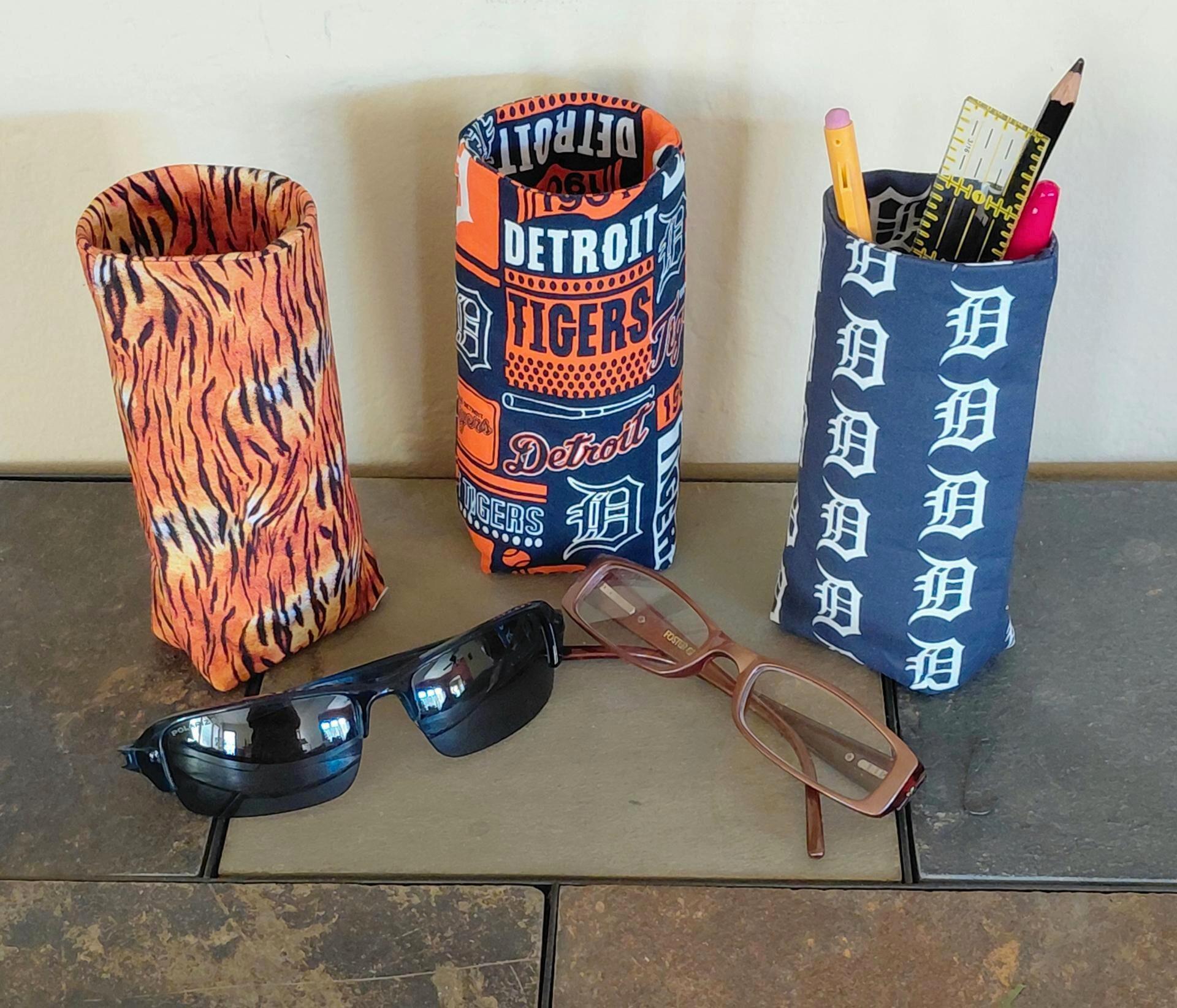 Detroit Tigers Upright Eyeglass Holder, Handmade, Weighted, Glasses Case, Glasses Stand, Eyeglasses Cup, Gift for Detroit Tigers fan