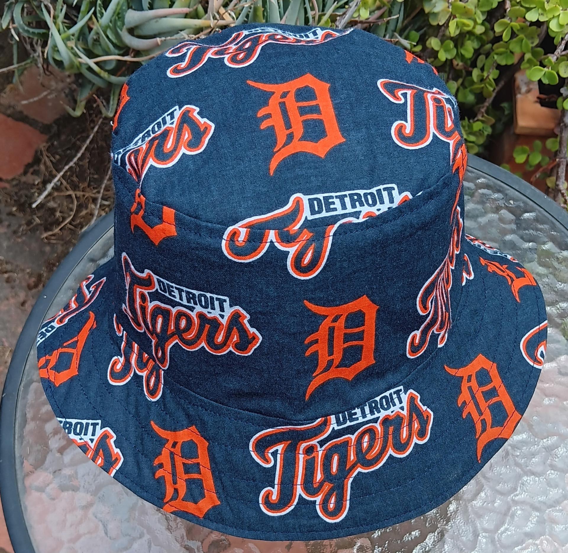 Detroit Tigers Bucket Hat, Old English D, Reversible, Unisex Sizes up to 4XL, handmade, baseball, fishing hat, sun hat, floppy hat, cotton