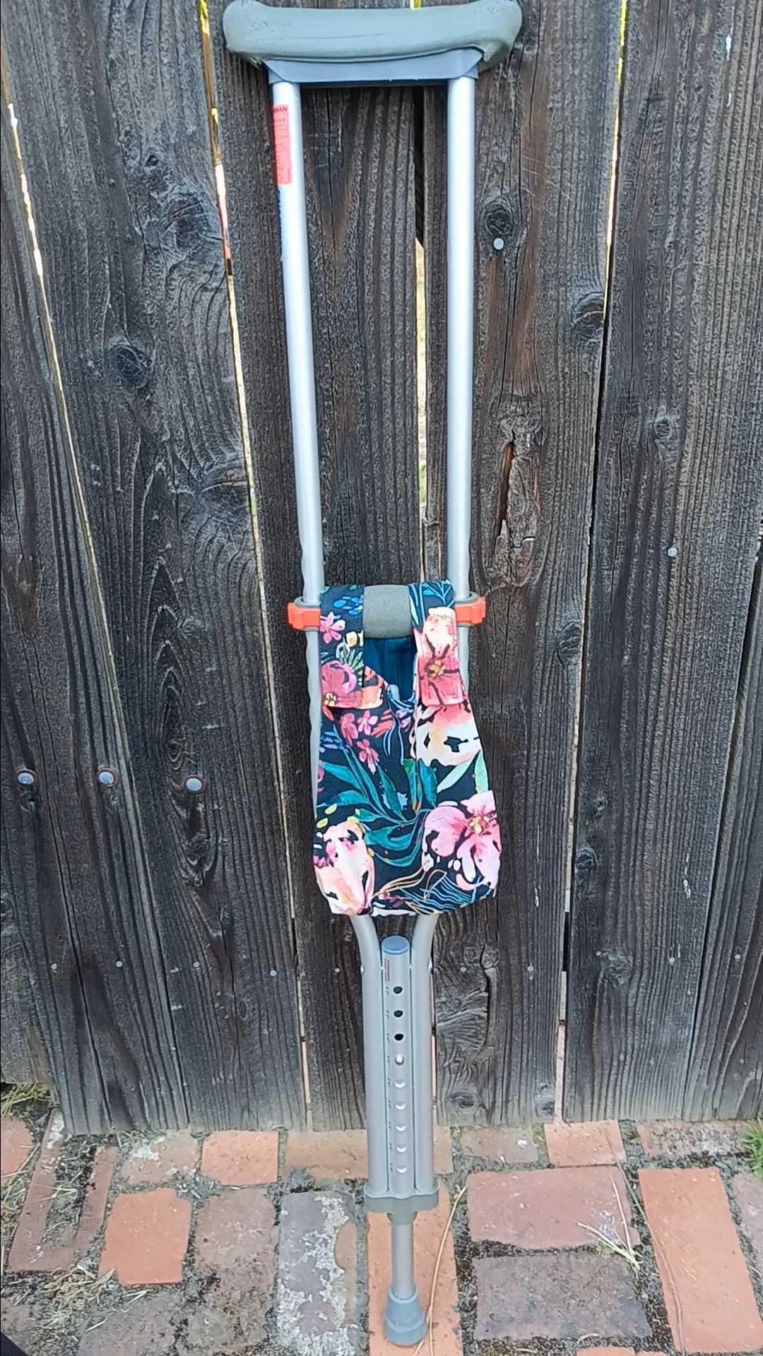 Simple basic crutch bag, walker bag, scooter handlebars bag, bed rail caddy, hook & loop, hanging bag, blue purple green flowers, retro