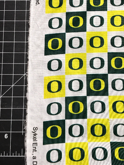 1 yard University of Oregon Ducks Prewashed 100% Cotton Fabric Yardage, Sykel OR-1158 licensed, squares print, 43-44"