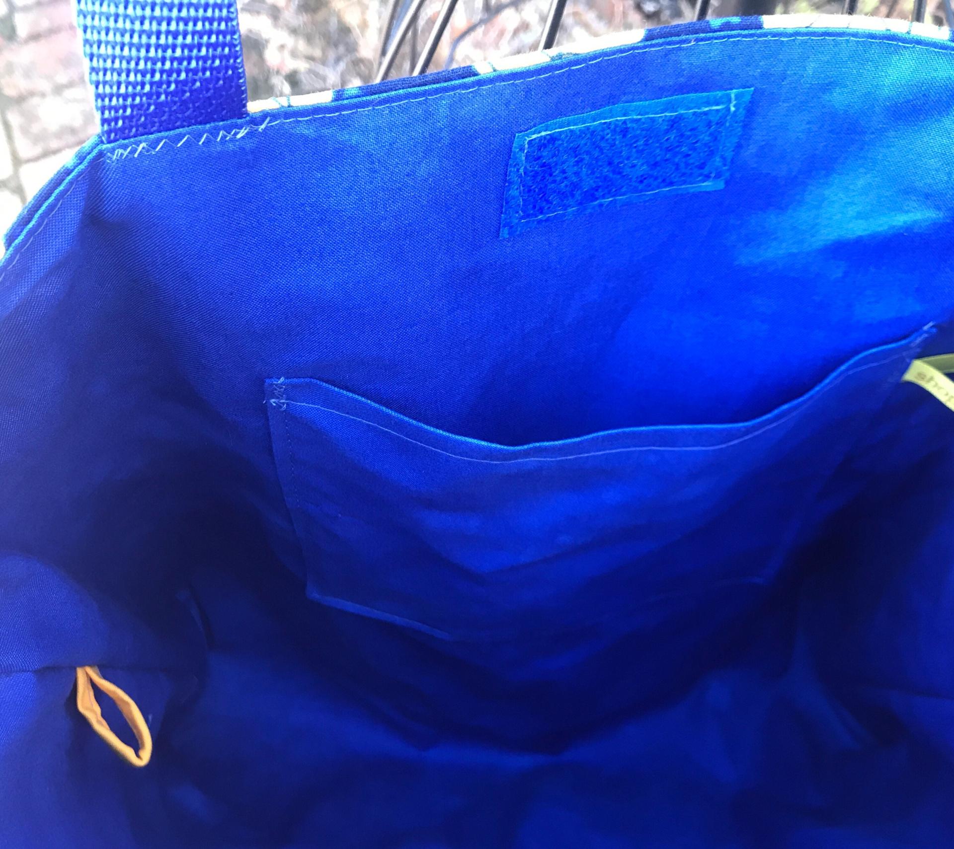 Golden State Warriors tote bag, throwback logo, vinyl bottom, one pocket, hook & loop, shopping market errand bag, GSW basketball, handmade