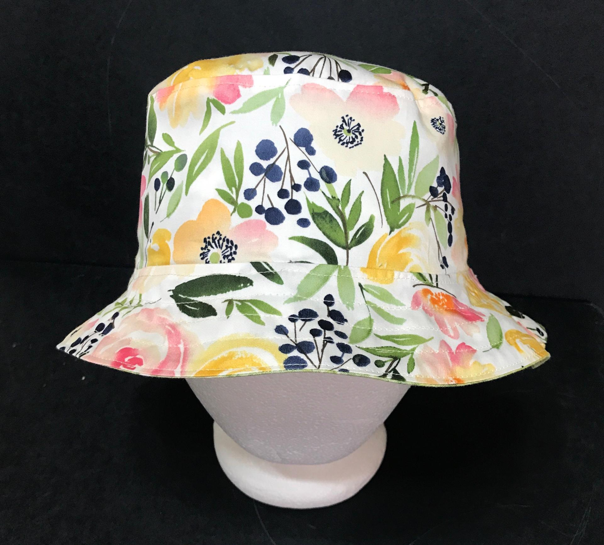 Watercolor Floral Summer Bucket Hat, Size MEDIUM, Reverses to Green Floral, Flowers, Gift for Her, Floppy Hat, Lightweight Hat, Summer Hat