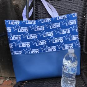 Vinyl bottom Detroit Lions Tote Bag, 1 pocket, hook & loop closure, football shopping market bag, water resistant, handmade, tailgate, gift