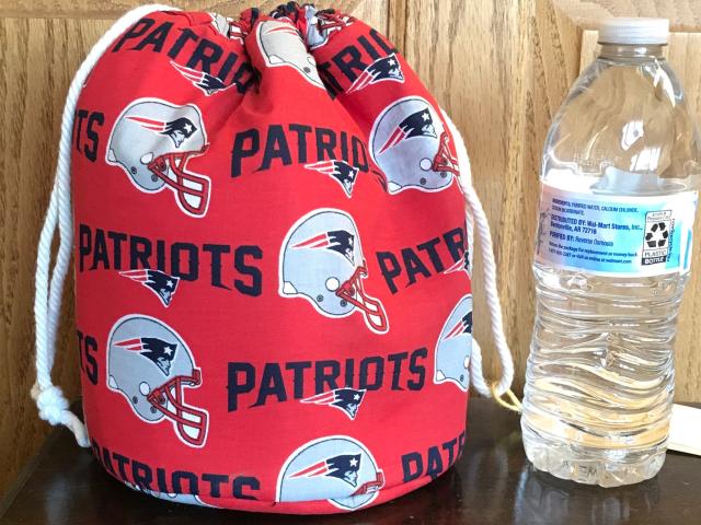 NE Patriots Drawstring Cinch Bag w/ Pockets