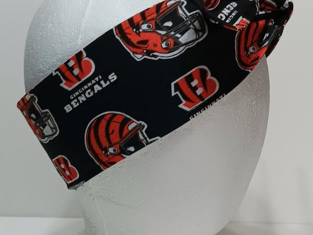 3” wide Cincinnati Bengals hair tie, headband, pin up, self tie, scarf, neckerchief, retro, rockabilly, handmade
