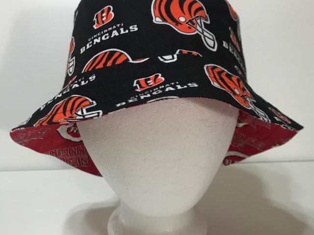 Cincinnati Reds / Bengals Bucket Hat, Reversible, Unisex Sizes S-XXL, Cotton, Handmade, summer fishing hat, ponytail sun hat, floppy hat